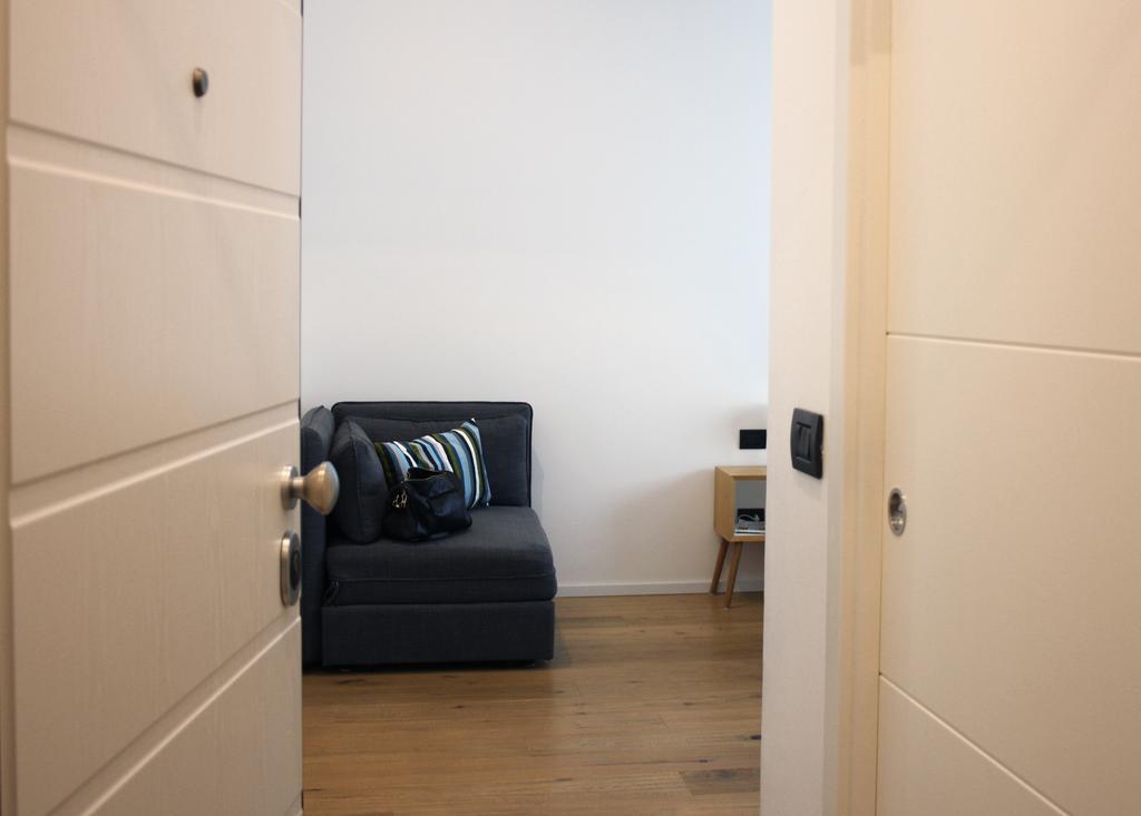 Milano Navigli Apartment - Via Tortona Exterior photo