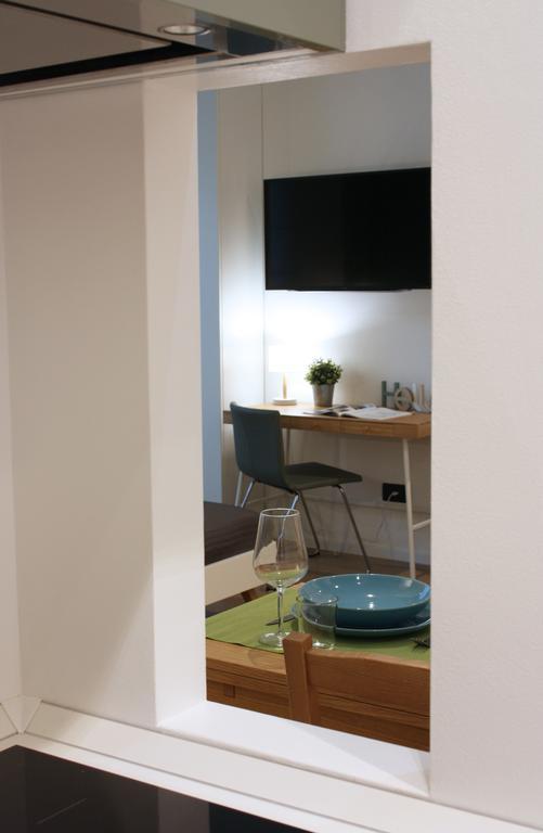 Milano Navigli Apartment - Via Tortona Exterior photo
